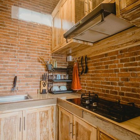 Samblung Mas House Apartment Denpasar  Ngoại thất bức ảnh